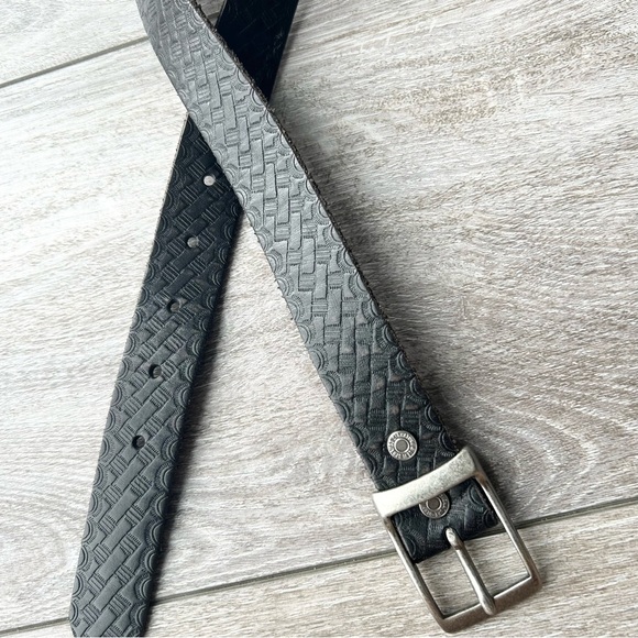 LEVI'S Casual Black Genuine Leather Embossed Belt - Picture 10 of 13